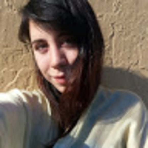 Meet your Posher, Rachel - Picture 1 of 1